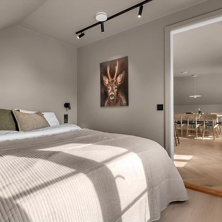 The Loft - Central Top Floor Apartment With 4 Bedrooms 特罗姆瑟 外观 照片