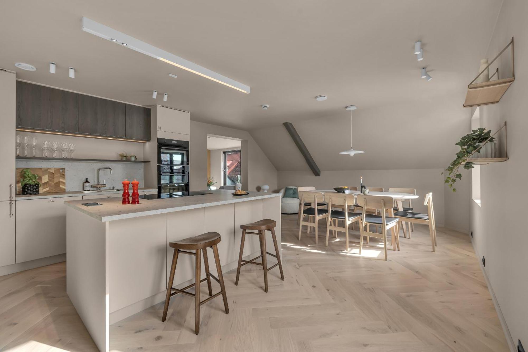The Loft - Central Top Floor Apartment With 4 Bedrooms 特罗姆瑟 外观 照片